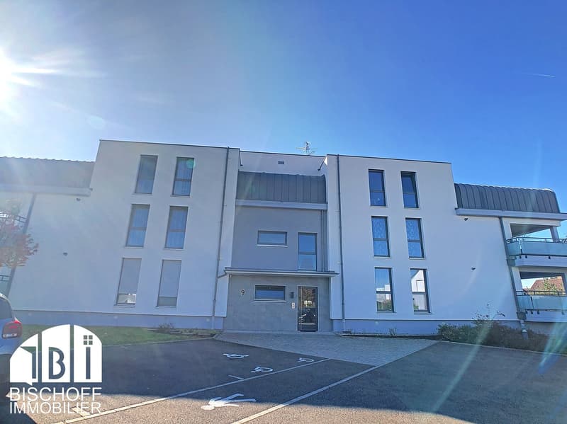 Helle 4-Zimmer-Wohnung mit Balkon und Aufzug in Village-Neuf – sofort verfügbar! (15)