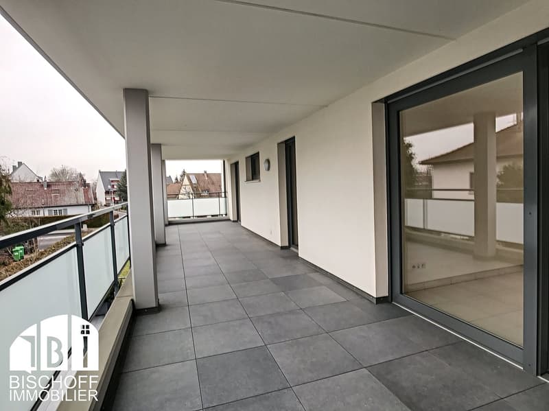 Helle 4-Zimmer-Wohnung mit Balkon und Aufzug in Village-Neuf – sofort verfügbar! (18)