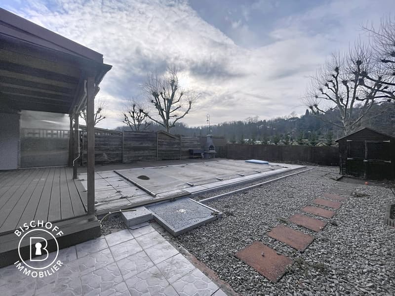 Haus mit Pool, nahe der Grenze (18)