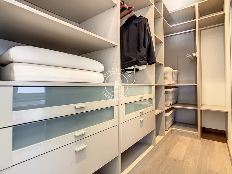 Appartement spacieux de 6 pièces à Saint-Louis – Disponible immédiatement (11)