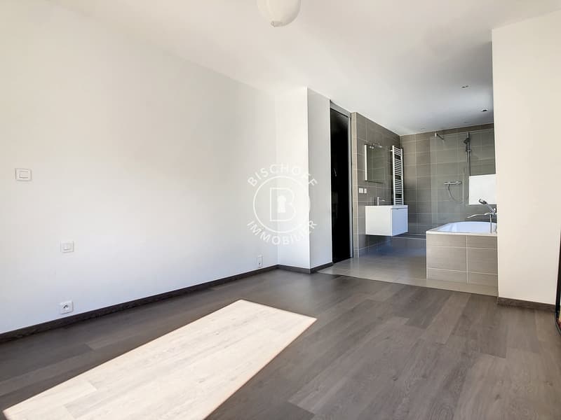 Appartement spacieux de 6 pièces à Saint-Louis – Disponible immédiatement (9)