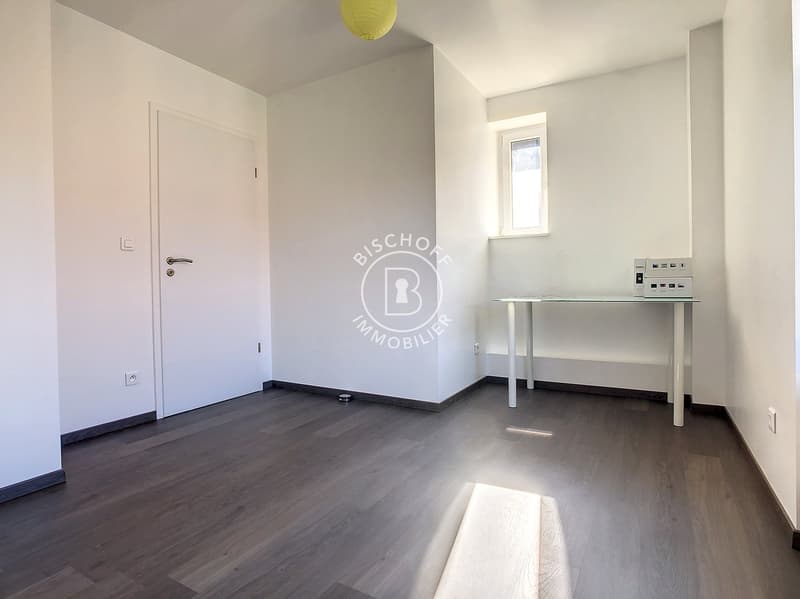 Appartement spacieux de 6 pièces à Saint-Louis – Disponible immédiatement (15)