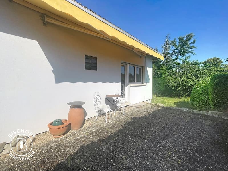Schönes ebenerdiges Haus mit voll unterkellertem Keller (20)