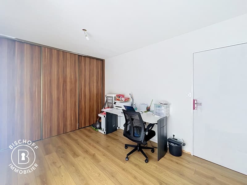 Spacieux appartement de 5 pièces avec balcon et vue agréable – Mulhouse (12)