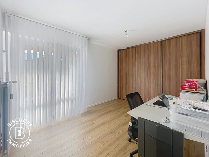 Spacieux appartement de 5 pièces avec balcon et vue agréable – Mulhouse (11)