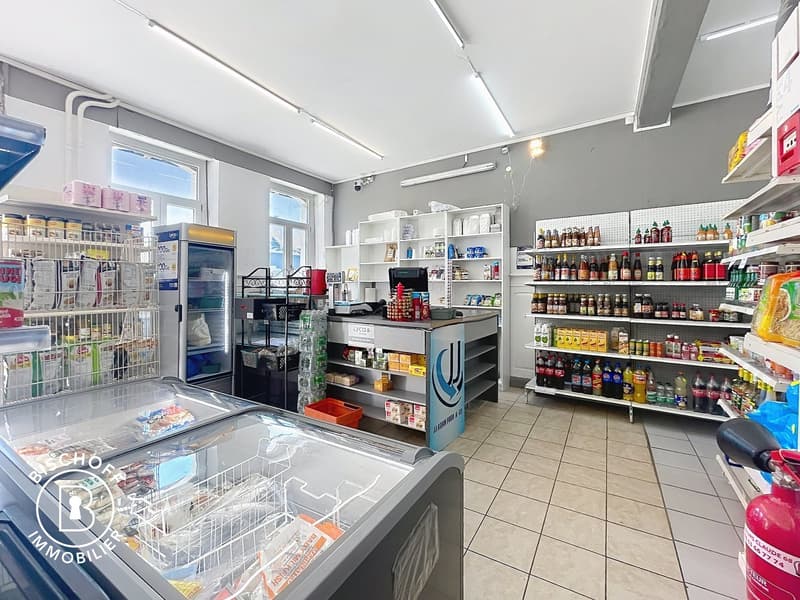 Gewerbefläche zum Kauf – Eingerichtetes Ladenlokal in Saint-Louis (68300) (2)