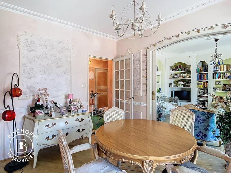 Helle 3-Zimmer-Wohnung mitten im Zentrum (3)