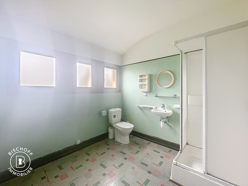Maison individuelle de 5 pièces à Saint-Louis, disponible immédiatement (22)