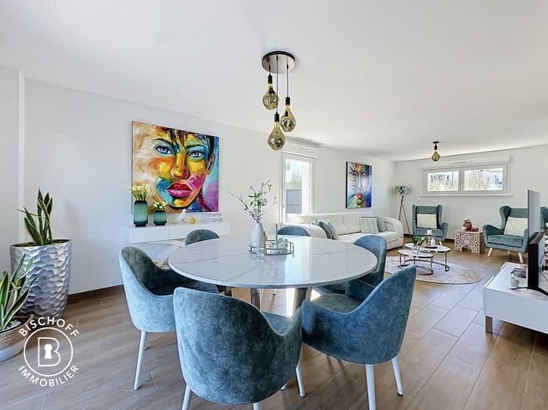 Modernes Einfamilienhaus mit Pool und Garage in Blotzheim (6)