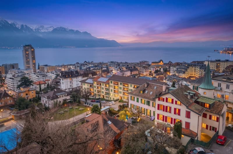 Duplex de 4,5 pièces avec 3 chambres et vue sur le lac (10)