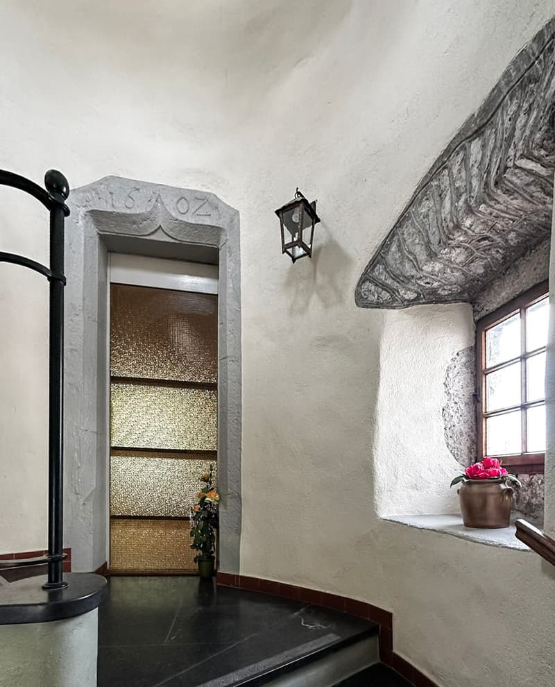 Appartement spacieux de 3,5 pièces avec vue sur les toits de Montreux (6)