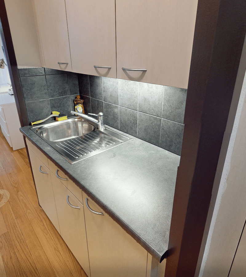 Modern Fully Furnished Studio near University of Geneva & HUG - Plainpalais, Geneva (6)