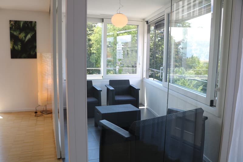Moderne et lumineux 4.5 pièces avec loggia (15)