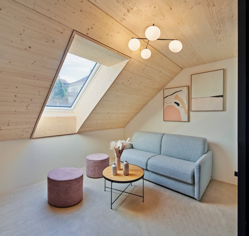 Stylish Duplex with Private Balcony | Central Lucerne (6)