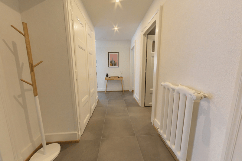 Spacious 80 m² 2-bedroom apartment - Montchoisi, quiet residential area. (9)