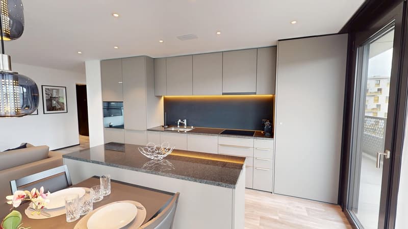 Fully Furnished Apartment with Balcony - 1-Month Minimum (4)