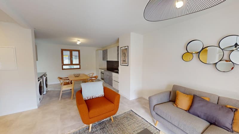 Charming 2.5-Room Apartment in Oerlikon with Balcony (5)