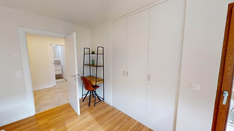 Charming 2.5-Room Apartment in Oerlikon with Balcony (11)