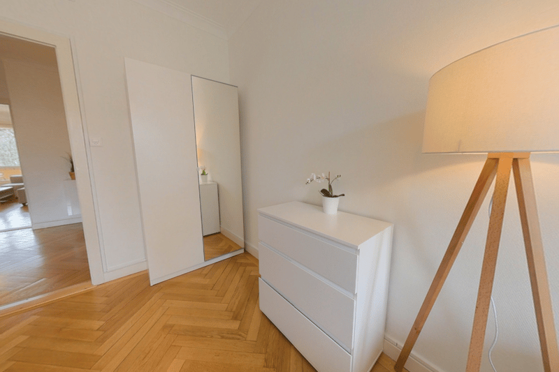 Furnished 2 bedroom apartment / Appartement meublé 2 chambres (9)