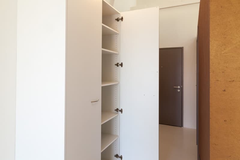 2-1/2-Zimmer-Wohnung mit grossem Sitzplatz inklusiv Parkplatz (7)