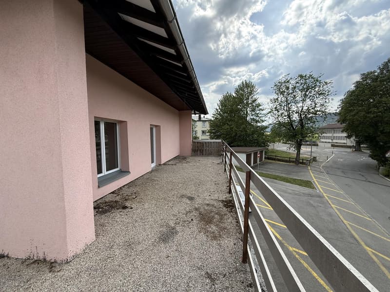 Un bien rare au coeur du Brassus, réunissant habitation et local commercial, avec un beau potentiel d'investissement (4)