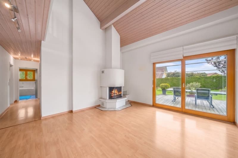Villa individuelle avec de grands et beaux volumes à Blonay (4)