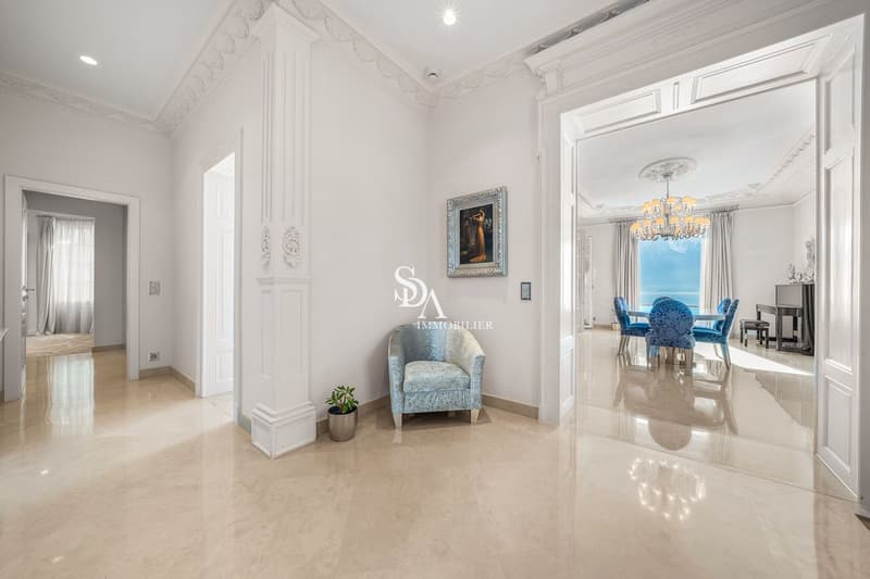 Duplex rare, raffiné, luxueux avec une vue exceptionnelle ! (2)