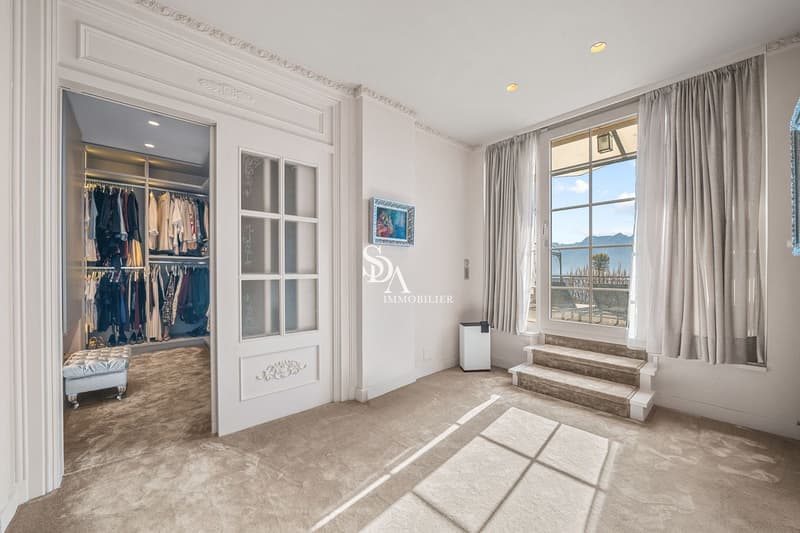 Duplex rare, raffiné, luxueux avec une vue exceptionnelle ! (13)