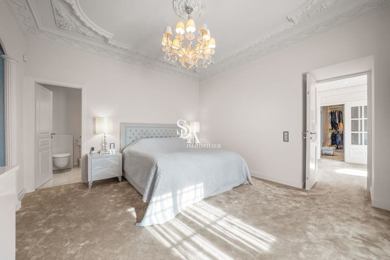 Duplex rare, raffiné, luxueux avec une vue exceptionnelle ! (11)