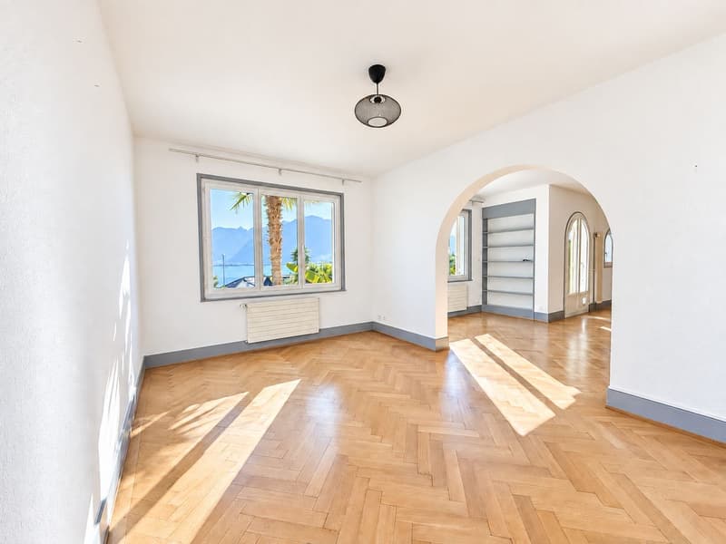 Appartement de charme de 4,5 pièces, terrasse, jardin et splendide vue sur le lac ! (6)