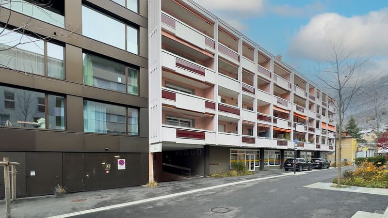 Entrepôt proche du centre-ville. (9)