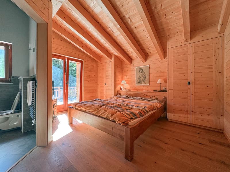 Ovronnaz - chalet 7.5 pièces de 205 m², vue sur la plaine, sauna, jacuzzi, sans vis-à-vis (13)