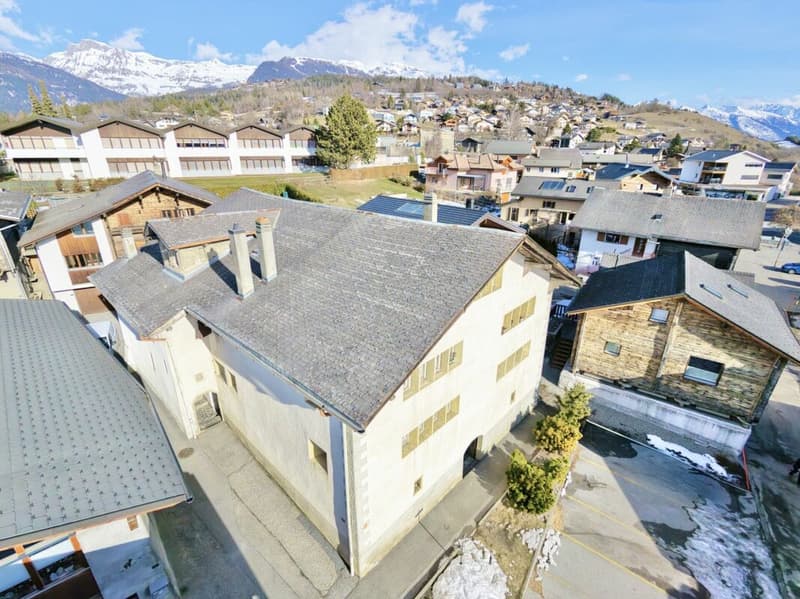 Appartement de 4,5 pièces au centre de Lens (2)