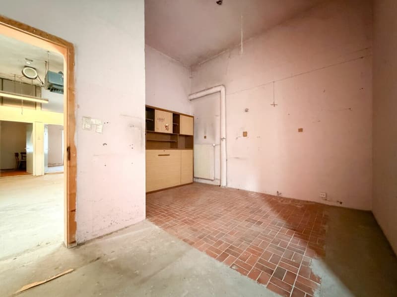Maison avec possibilité de transformer en multi-appartements à Charrat (14)