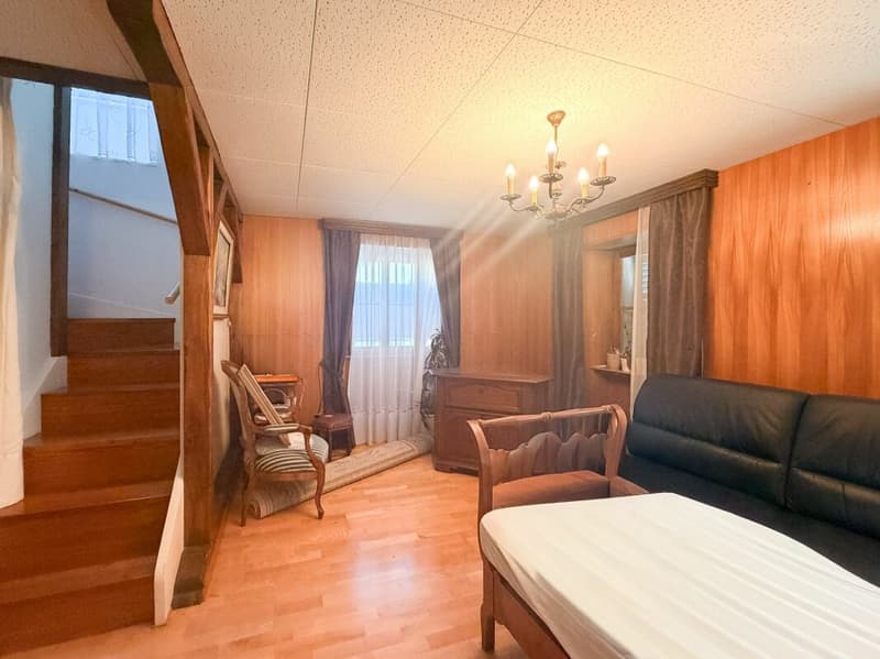 Maison villageoise multi-appartements au centre de Chippis (9)