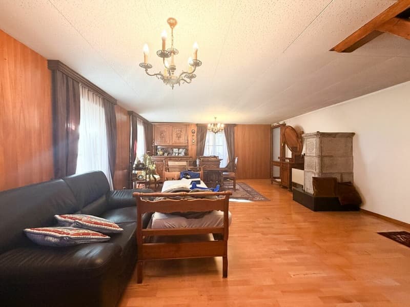 Maison villageoise multi-appartements au centre de Chippis (8)