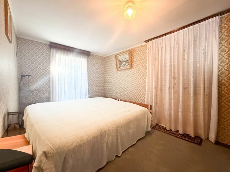 Maison villageoise multi-appartements au centre de Chippis (13)