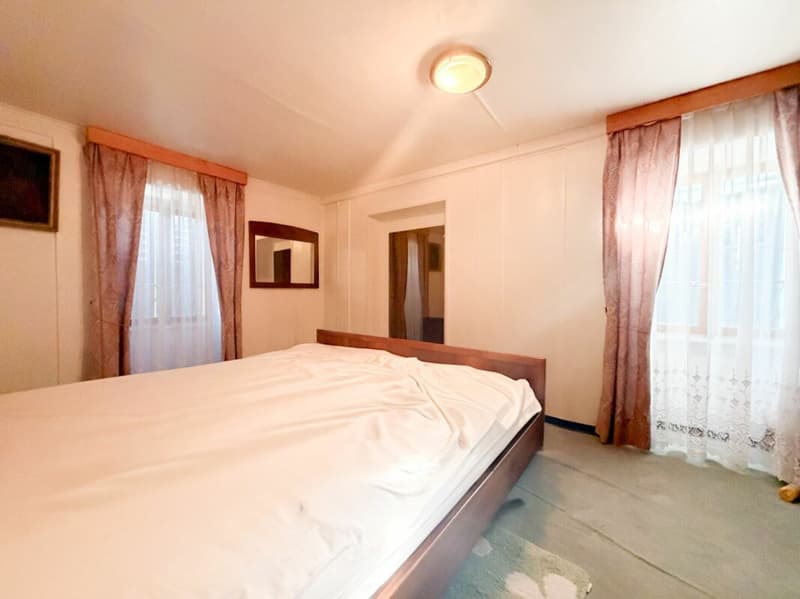 Maison villageoise multi-appartements au centre de Chippis (12)