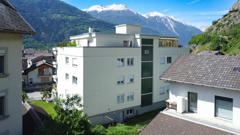 Vollständig renovierte 4,5-Zimmer-Wohnung in Gampel (4)