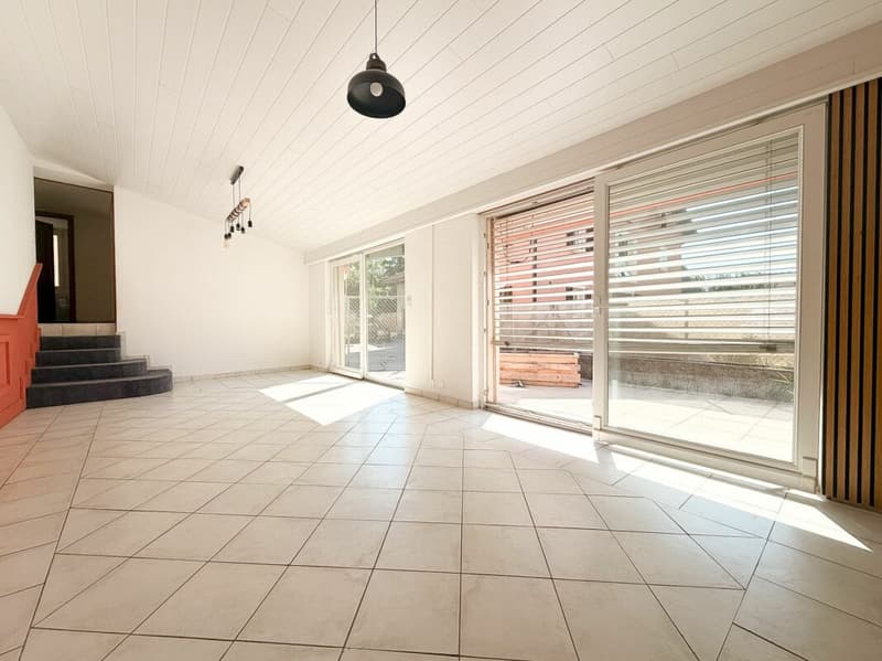 À louer : Maison de village contigu de 6.5 pièces (2)