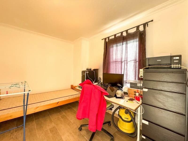Immeuble de rendement à Savièse avec grange attenante (32)