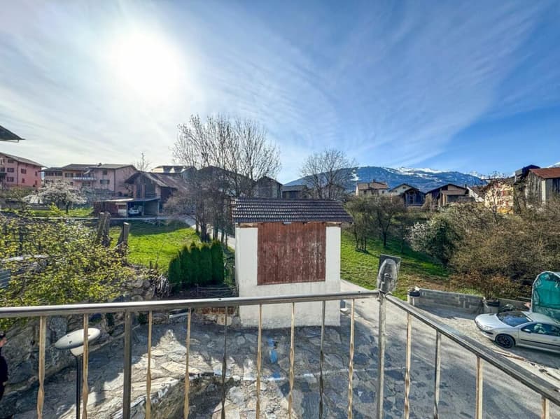 Immeuble de rendement à Savièse avec grange attenante (13)