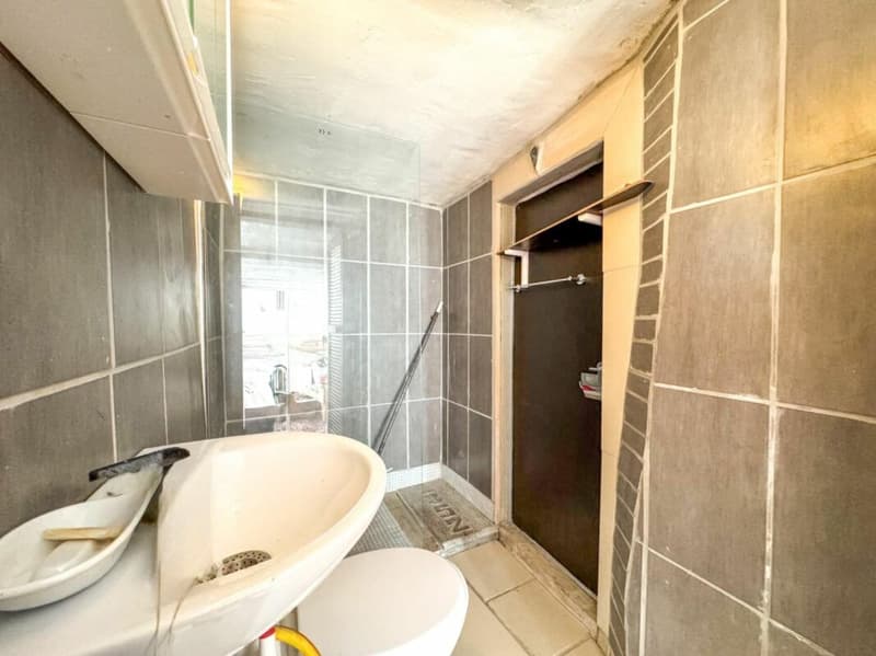 Immeuble de rendement à Savièse avec grange attenante (31)