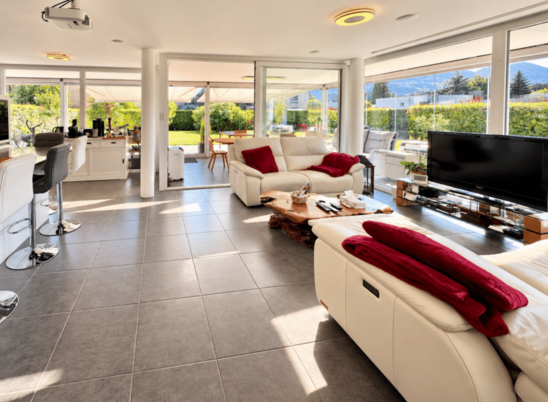 SOMPTUEUX APPARTEMENT DE STANDING AVEC VÉRANDA DE 43 M² ET JARDIN PRIVATIF DE 440 M² (11)