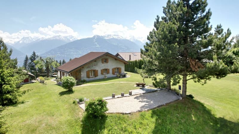 chalet authentique au coeur de la nature aux Mayens-de-la-Zour (Savièse) (4)