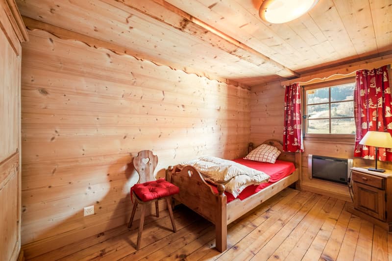 Un chalet de caractère au cœur d’un écrin naturel (10)