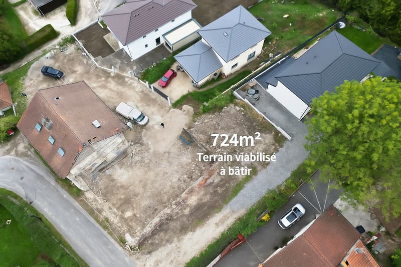 Terrain viabilisé 724m2 sur ä Peron (Logras) (4)