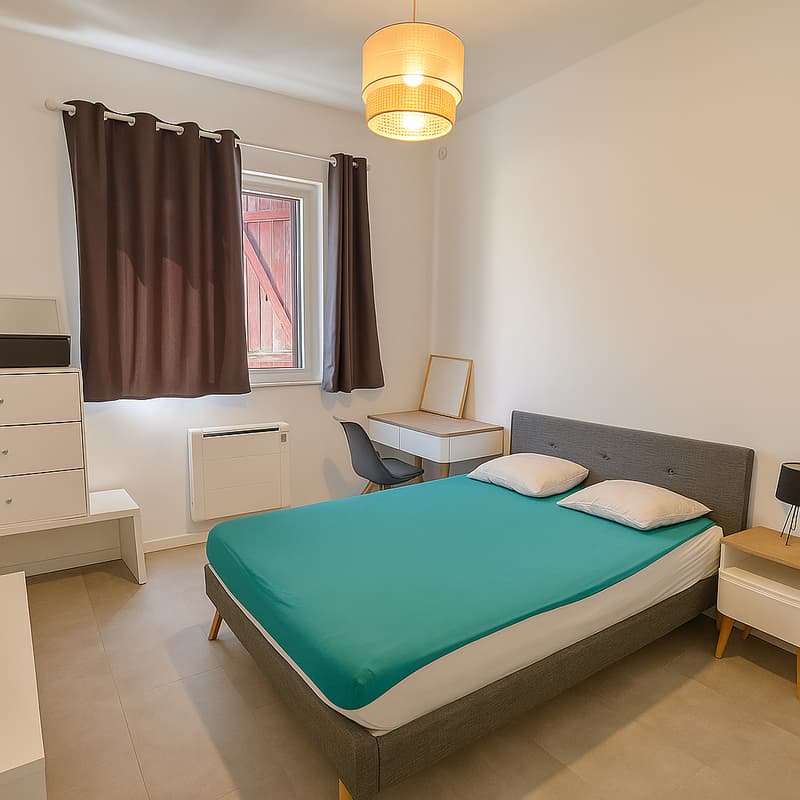 PERON Appartement T4 avec terrasse, jardin et 2 parkings (9)
