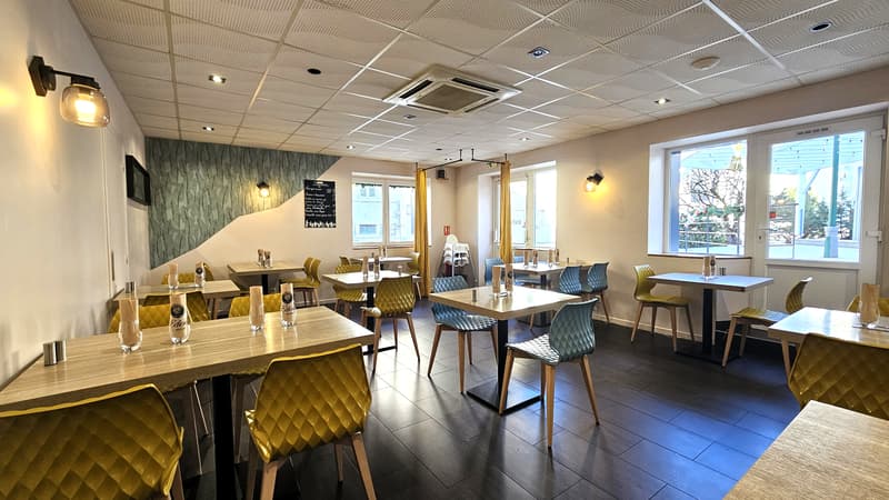 Bar-Restaurant Valserhône (01) (4)