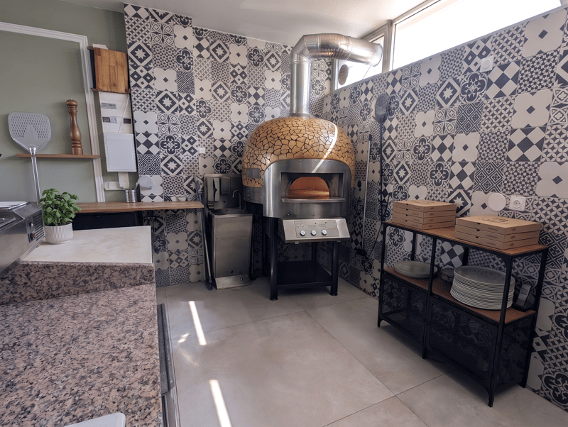 Cession Fonds de Commerce de restauration - Pizzeria - Ou traditionnel - Emplacement Premium Frontière Suisse (5)